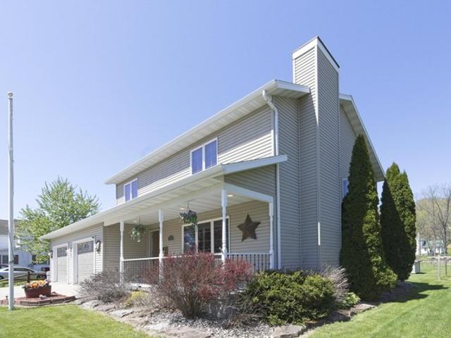 House for sale in North Freedom, Wisconsin