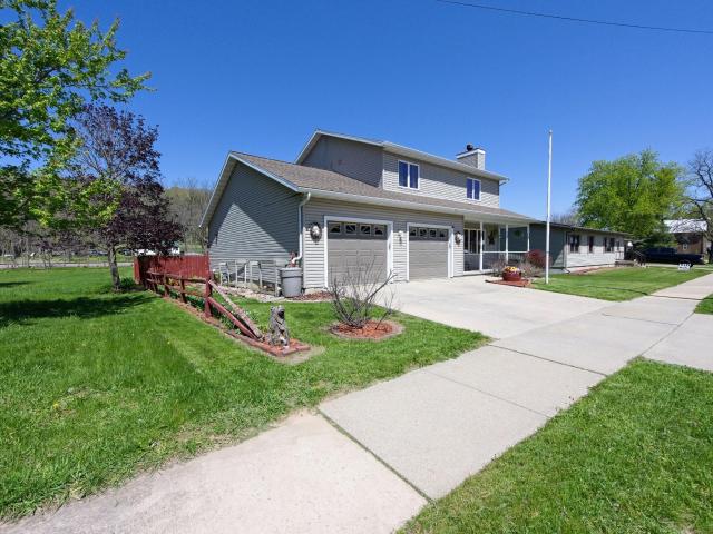 House for sale in North Freedom, Wisconsin