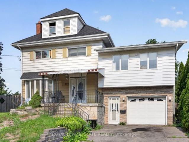 House for sale in Ancaster, Ontario