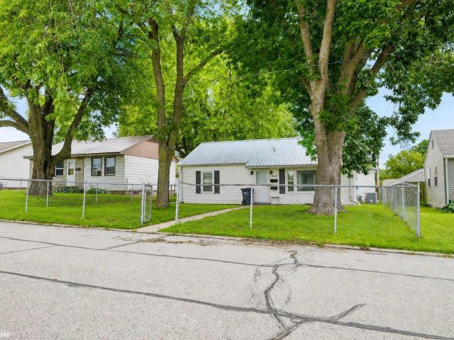 House for sale in Burlington, Iowa