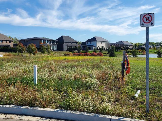 Office for sale in Leamington, Ontario