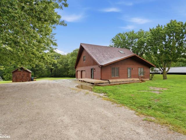 House for sale in Columbus Junction, Iowa