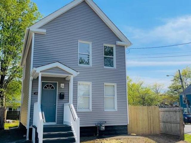 House for sale in Hamden, Connecticut