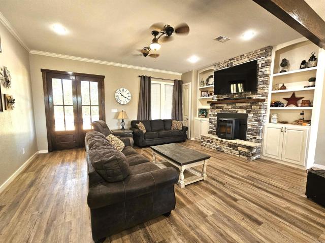House for sale in Rocky Mound, Hope