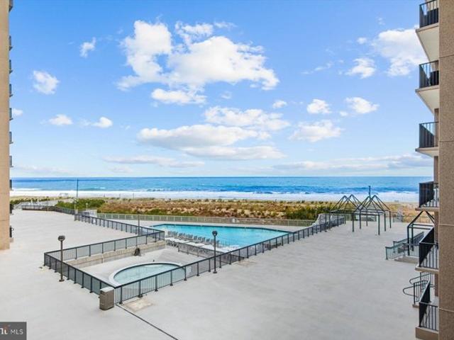 Condo for sale in Delaware