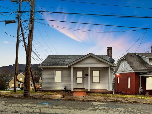 House for sale in Jeannette, Pennsylvania