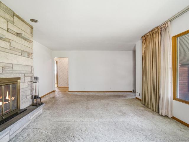 House for sale in Aurora, Illinois