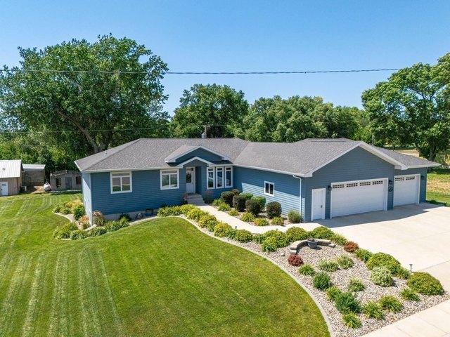 House for sale in Dante, South Dakota