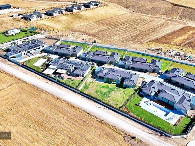 Gölbaşi, Ankara içerisinde satılık Villa