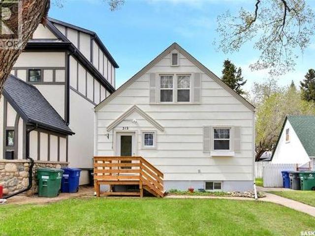 House for sale in Saskatoon, Saskatchewan