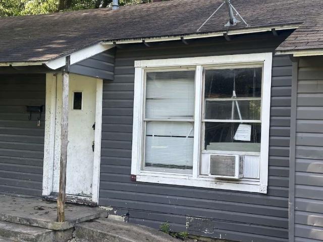 House for sale in Marlin, Texas