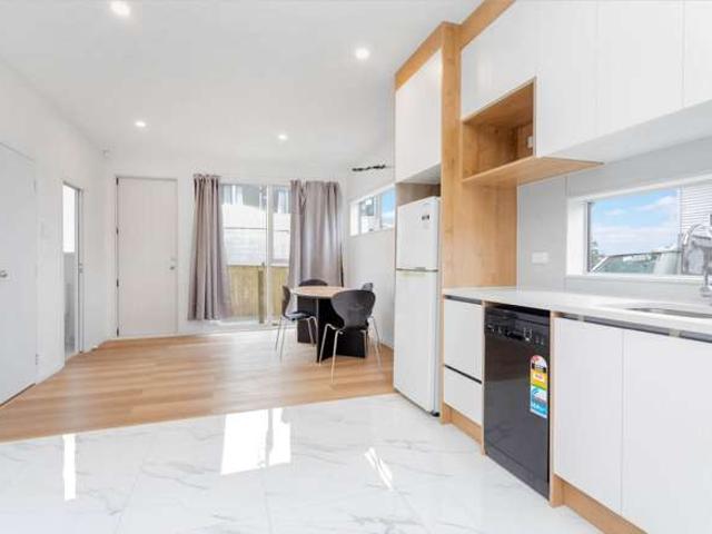 Townhouse for rent in Auckland, Oroua County