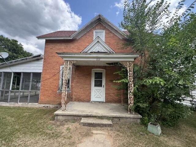 House for sale in Endeavor, Wisconsin