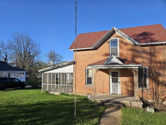 House for sale in Endeavor, Wisconsin