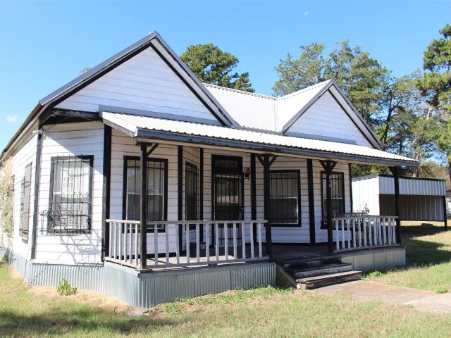 Property for sale in Grapeland, Texas