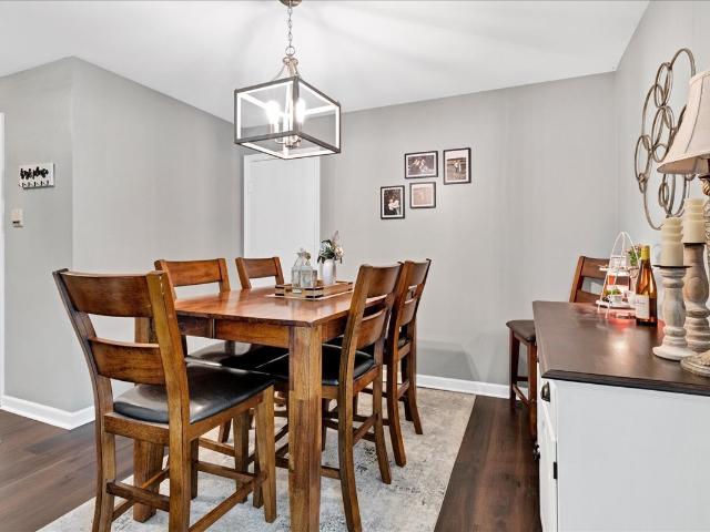 Condo for sale in Water's Edge Condominiums, McHenry