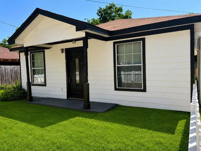 House for sale in Johnson, Texas