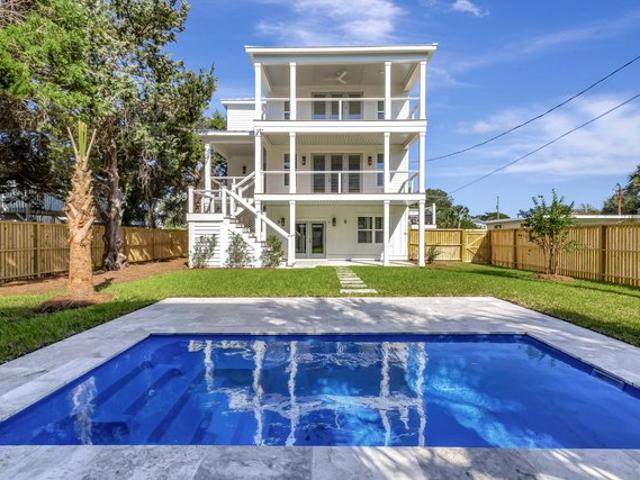 House for sale in Isle Of Palms, South Carolina