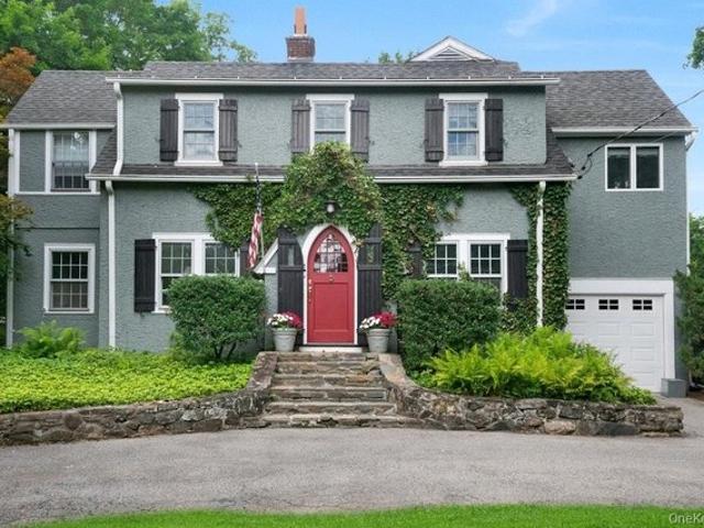 House for sale in Chappaqua, New York