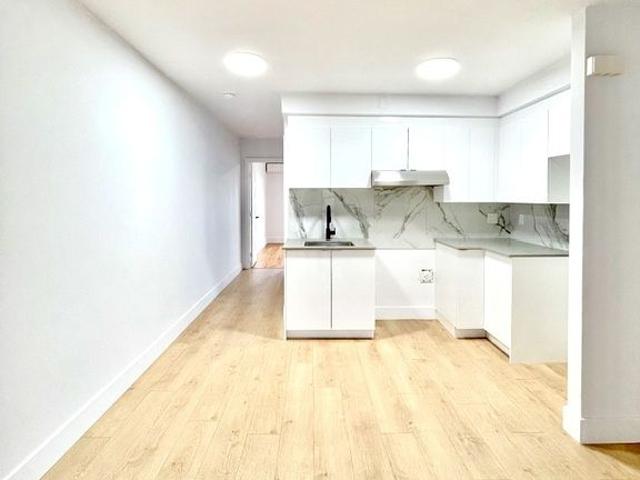 Apartment for rent in Saint-Michel, Montréal