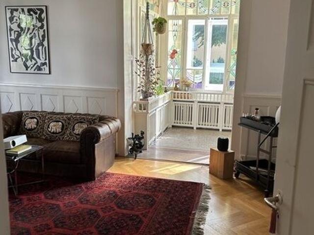 Apartment mieten in Einigen, Zürich