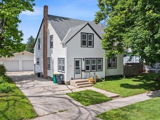House for sale in Marshall, Minnesota