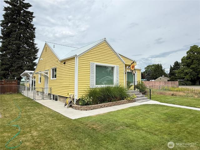 House for sale in Omak, Washington
