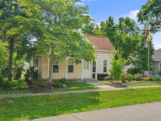 House for sale in Sidney, Illinois