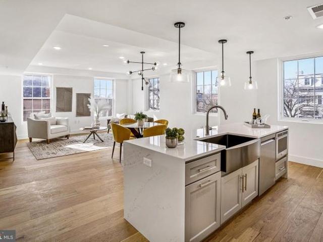 Condo for sale in Virginia
