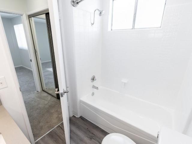 Apartment for rent in Canoga Park, California