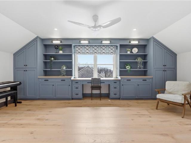 House for sale in Aleppo, Pennsylvania