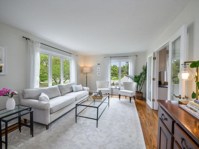 House for sale in Glen Ellyn, Illinois