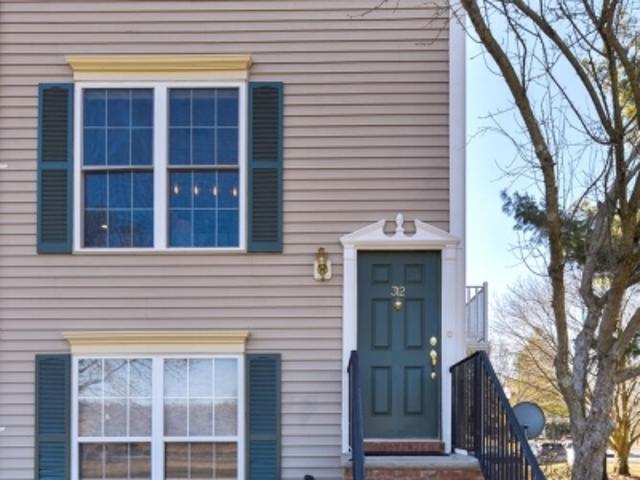 Condo for sale in Bridgewater Condo for sale in Bridgewater