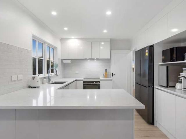 House for sale in Takapuna