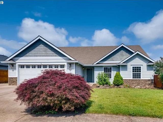 House for sale in Oregonia