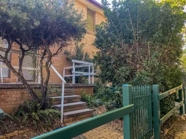 Apartment for rent in Piallamore, New South Wales