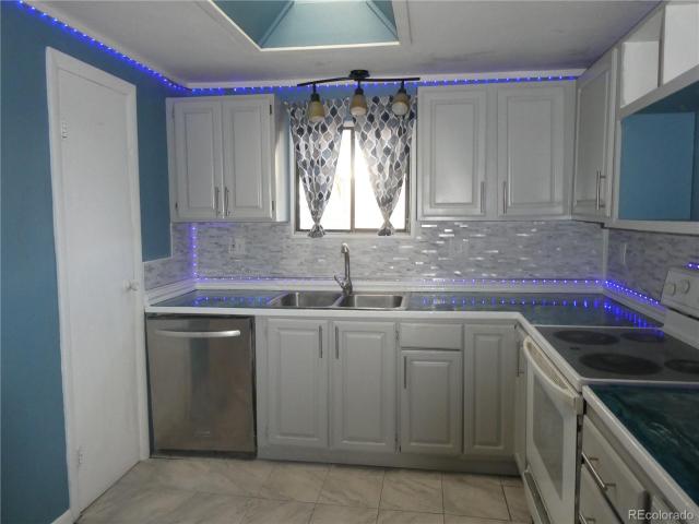 House for sale in Simla, Colorado