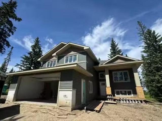 House for sale in Alberta