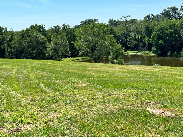 Farm for sale in Atlasburg, Pennsylvania