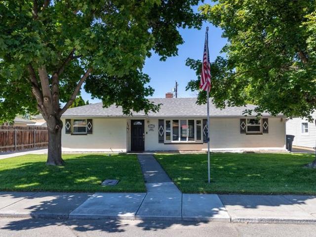 House for sale in Kennewick, Washington