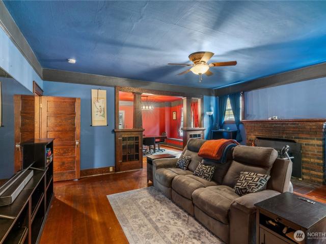 House for sale in Aberdeen, Washington