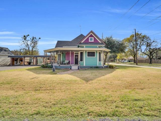 House for sale in Ellis, Texas