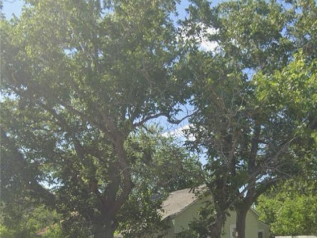 House for sale in Cuero