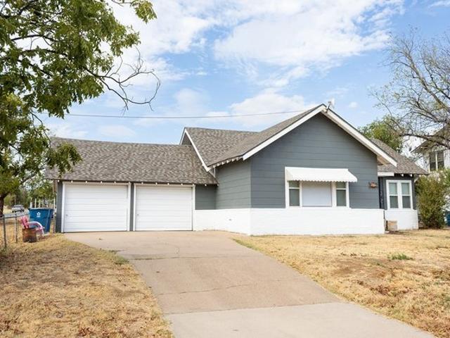 House for sale in Breckenridge, Stephens County