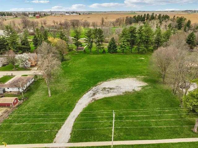 Land for sale in Cedar, Iowa
