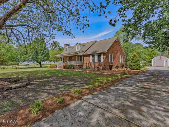 House for sale in Beulaville, North Carolina
