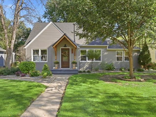 House for sale in Watertown, Carver County
