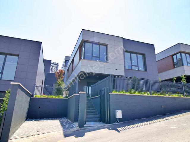 Yaşamkent Mahallesi, Çankaya içerisinde satılık Villa
