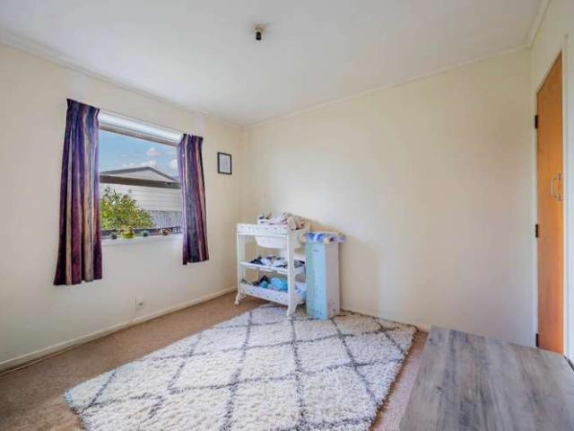 Apartment for sale in Papakura