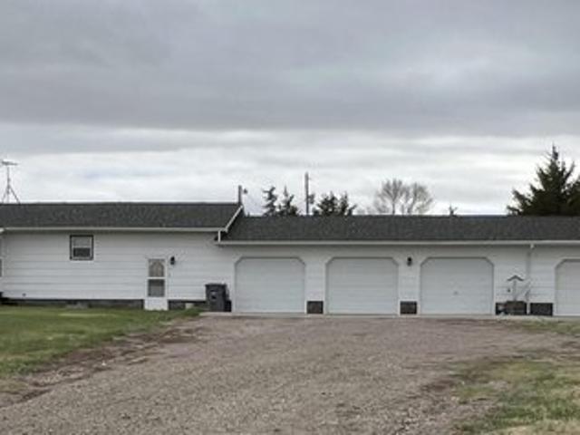 House for sale in Winner, South Dakota